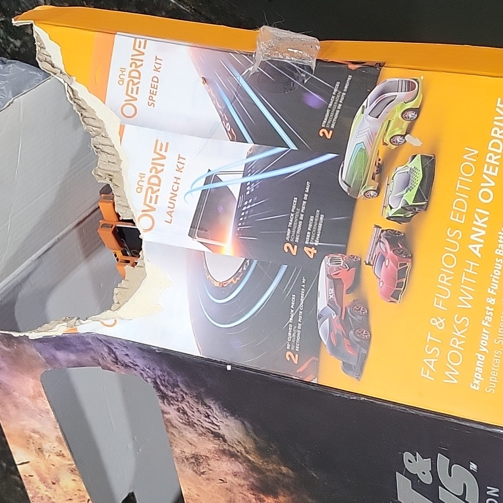 ANKI Overdrive Fast and Furious Racetrack - Picture 8 of 8